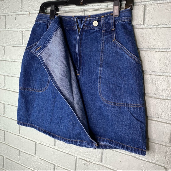 Vintage Denim Skort by Bill Blass Size 6 / Medium - Picture 7 of 12